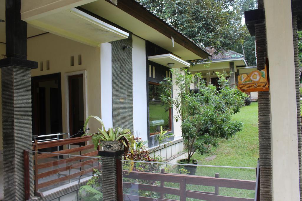 Tegal Jero Homestay Джатилувих Екстериор снимка